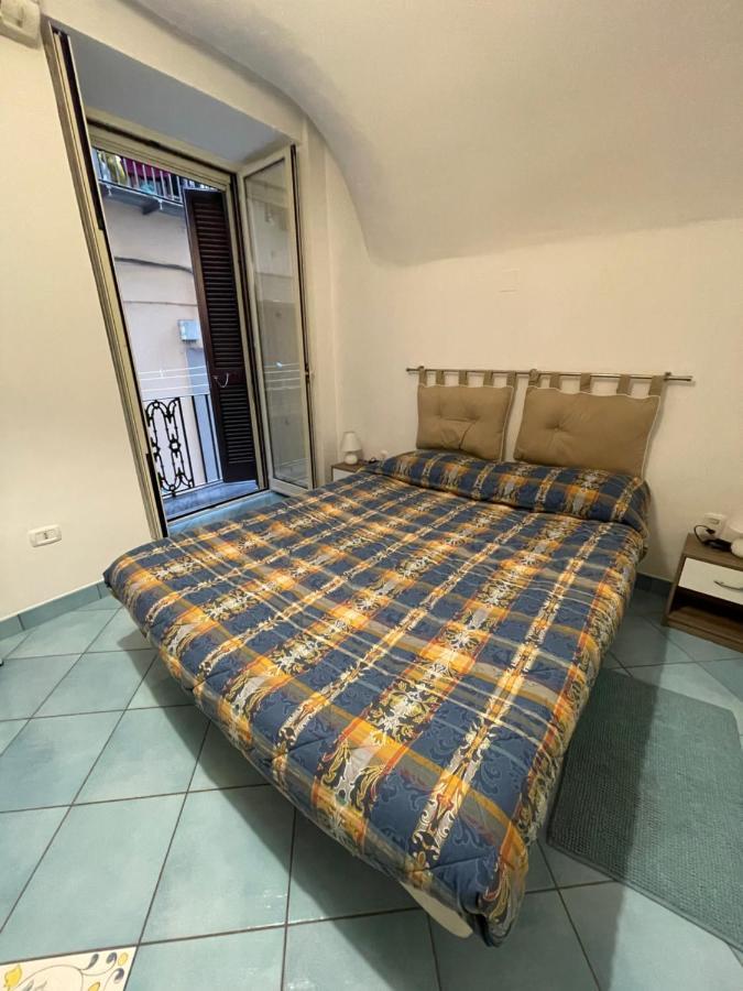 Atri Guest House Naples Exterior photo